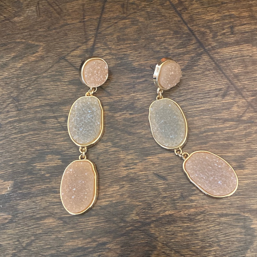 Elegant Gold and Cream Dangle Earrings